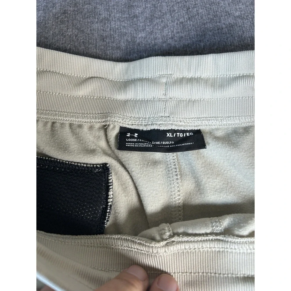 Under Armour‎ Pants Mens XL Black Joggers Sweatpants Fleece Loose Drawstring